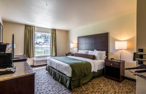 Barron Hotel | Cobblestone Inn & Suites - Barron