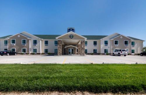Lakin Hotel | Cobblestone Inn & Suites - Lakin