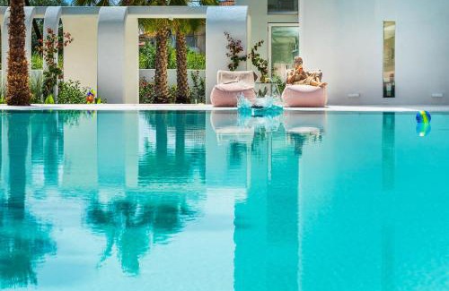 Skala Fourkas Hotel | Cocoοns Suites & Villas Fourka