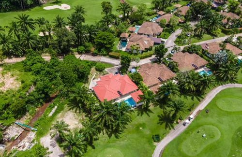 Kathu Villa | Coco Golf Villa
