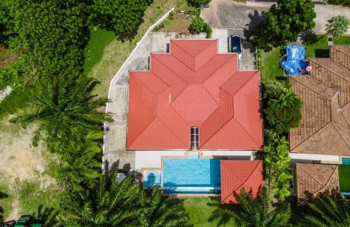 Kathu Villa | Coco Golf Villa