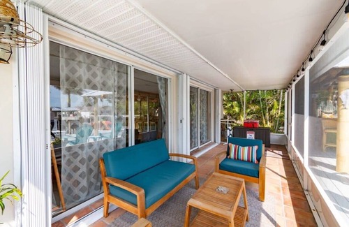 Cocoa Isles House | Cocoa Beach Waterfront Home with Tiki Bar and Pool