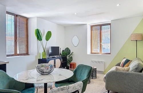 Aulnat Apartment | Cocon cosy proche aéroport Tout équipé Aulnat3