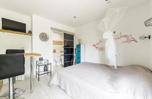 Blesignac House | Cocon dans les bois