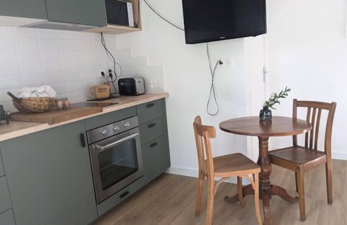 Lasserre-Pradere Apartment | Cocon de 32m2, Proche de la Forêt, Entre Toulouse et le Gers