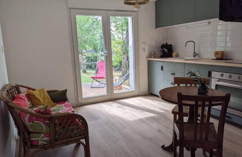 Lasserre-Pradere Apartment | Cocon de 32m2, Proche de la Forêt, Entre Toulouse et le Gers