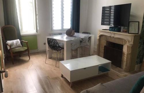 Dunkerque Centre Apartment | Cocon une surprise vous attend à Dunkerque