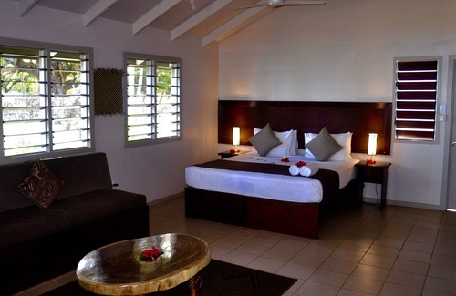 Tavewa Island Hotel | Coconut Beach Resort