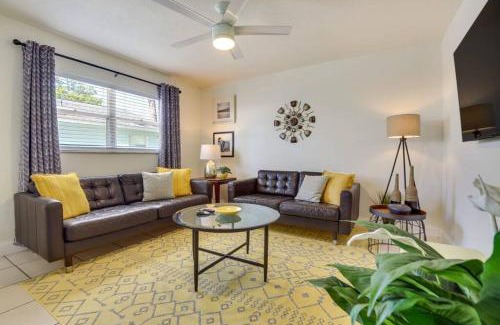 Central Sarasota Apartment | Coconut Cove Mid-long term stays available Walk to Downtown Trolly to BEACHES