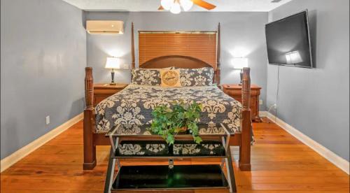 Keystone Cabin | Coconut Creek Lodge