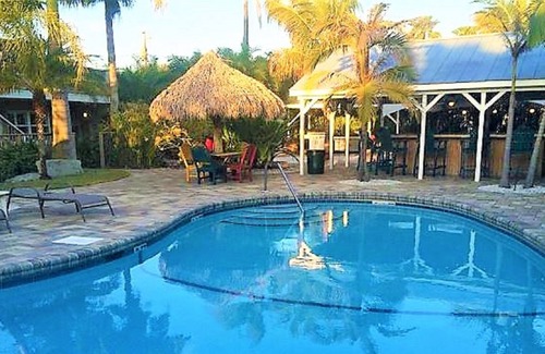 Bay Esplanade Apartment | Coconut Grove Resort by Techtravel