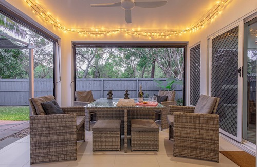 Trinity Beach House | @CoconutCove Trinity