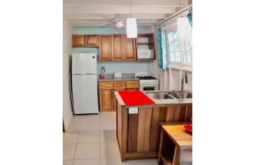 Big Creek Apartment | CoconutTree Beachfront Bungalow