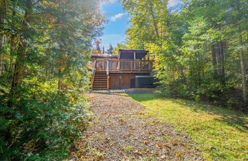 St-Adolphe-d'Howard Cabin | Cocoon des montages - Spa privé et bord de l'eau