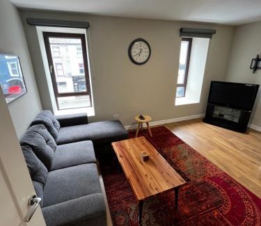 Templemore Apartment | Codladh Sámh Apartment