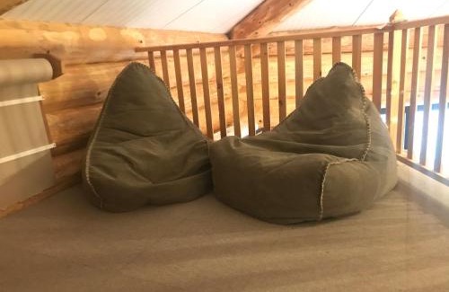Glasbury Cabin | Coed y Marchog Woodland Retreat