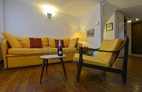 Verrand Apartment | Coeur Blanc