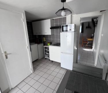 Pont-du-Chateau Apartment | coin tranquille