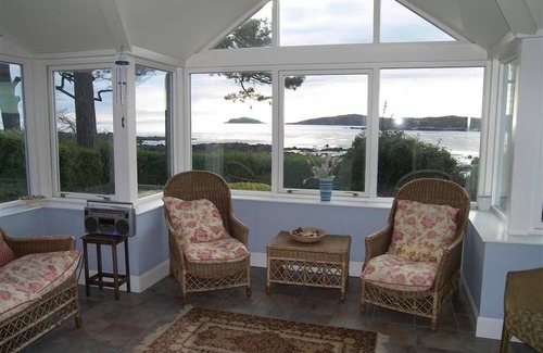 Rockcliffe Cottage | Colbeine - a house that sleeps 6 guests in 3 bedrooms