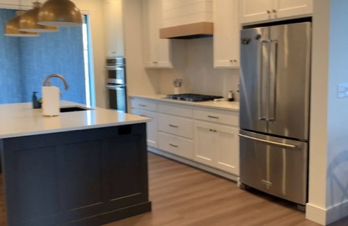 Manhattan House | Colbert Hills Home - minutes from Bill Snyder Family Stadium & Golf Course