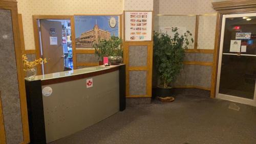Merritt Hotel | coldwater hotel