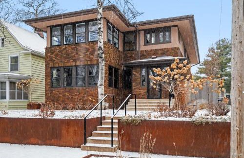 Carag House | Colfax Commons