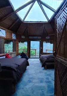 Villagomez Ski Chalet | Colibamboo The Cabin. Cabaña elevada con mirador montaña malla y jacuzzi