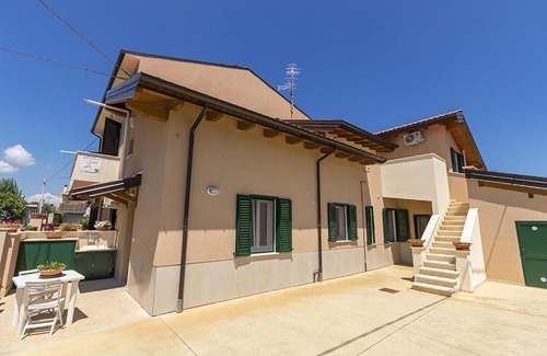Lanciano Apartment | Colibrì Apartament