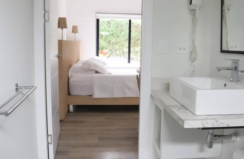Escazu Condo | Colina Inn: Suite #2