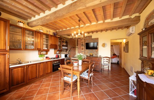 Porcari Apartment | Colle Apartment with Swimming Pool