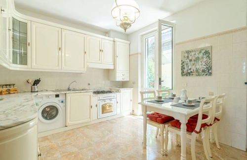 Quinto al Mare Apartment | Colle Degli Ometti Vintage Chic Flat x5