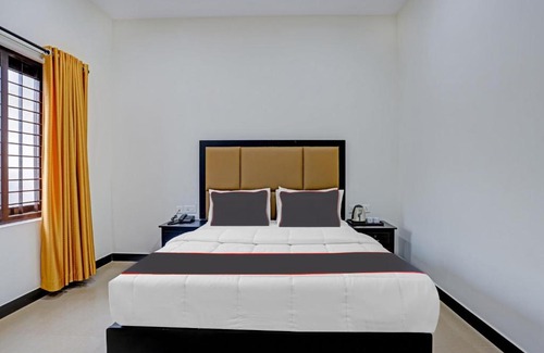 Kazhakuttam Hotel | Collection O 81280 Hotel Chinnus