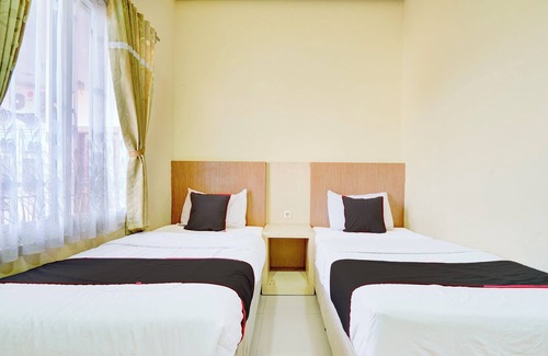 West Cirebon Hotel | Collection O Cirebon Near Grage Mall Cirebon Formerly Rumah Suka