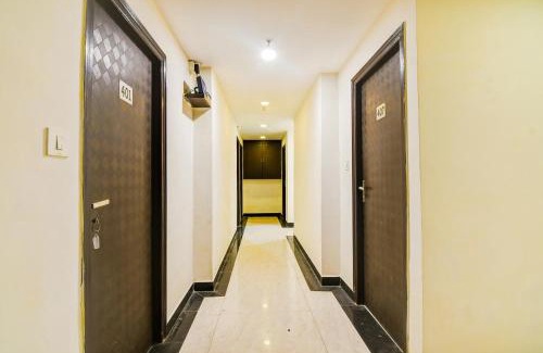 Chinar Park Hotel | Collection O City Center New Town Kolkata Formerly Paradise Inn