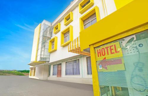 Palmerah Hotel | Collection O Tanah Abang Near Stasiun Tanah Abang Formerly Hotel Bimo Slipi