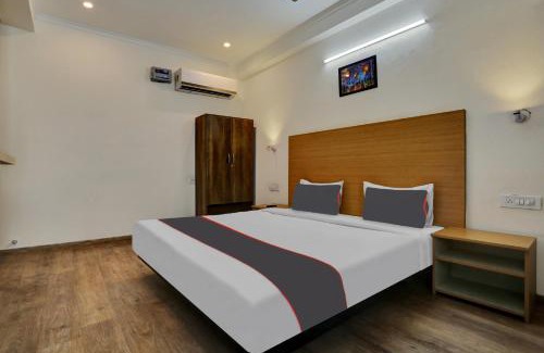 Gurugram Hotel | Collection O The Miscue