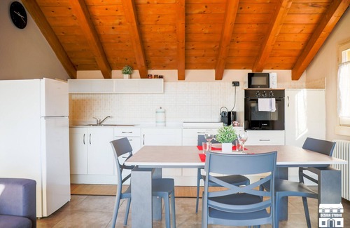 Bonzeno Apartment | COLOMBERA by Design Studio