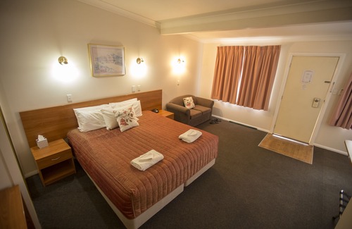 Scone Hotel | Colonial Motor Lodge Scone