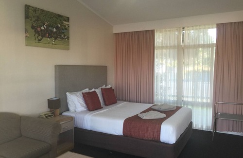 Scone Hotel | Colonial Motor Lodge Scone