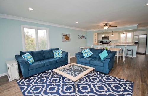 Indian Beach Condo | Colony By The Sea 101, Oceanside Condo in Salter Path, NC!