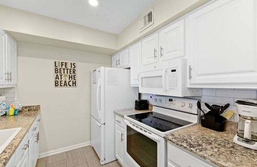 Gulf Shores Condo | Colony Club H6 with Pool