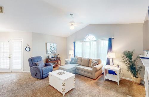 Gulf Shores Apartment | Colony Club M8 - Pelican Perch