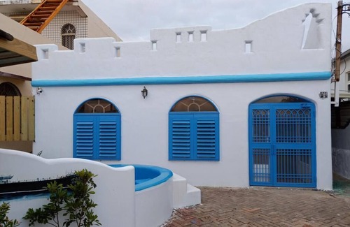 Eluan House | Colorful Cloudy Villa