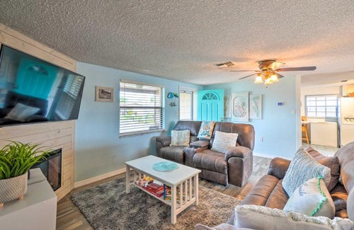 Sea Ranch House | Colorful Hudson Home on Canal with Boat Dock!
