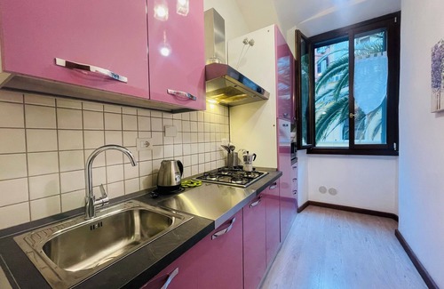 Monti Apartment | *COLOSSEUM STYLISH APARTMENT*