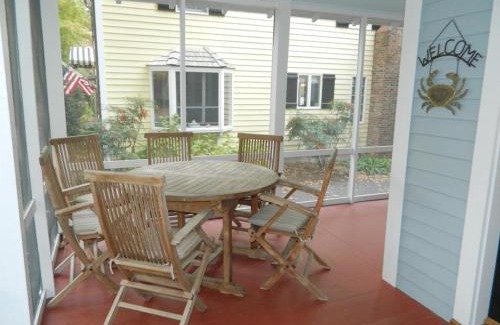 The Pines House | Columbia avenue 26