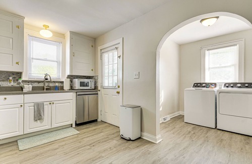 Hilltop House | Columbus Retreat: 10 Minutes to Downtown & OSU