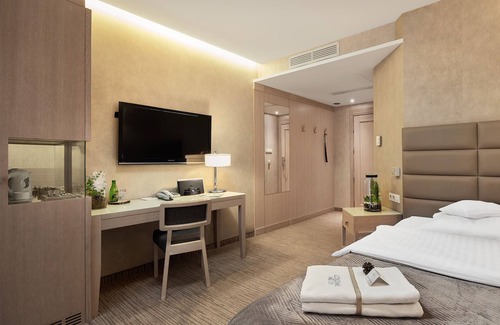 Wiewiorczyn Hotel | Columna Medica