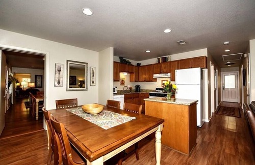 New Braunfels House | Comal River Access - Modern Cottage on The Comal – Walk to Everything!