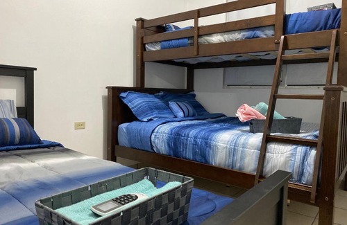 El Combate Apartment | Combate Beach Apartament/Kitchen/Tv/2 Rooms w/AC